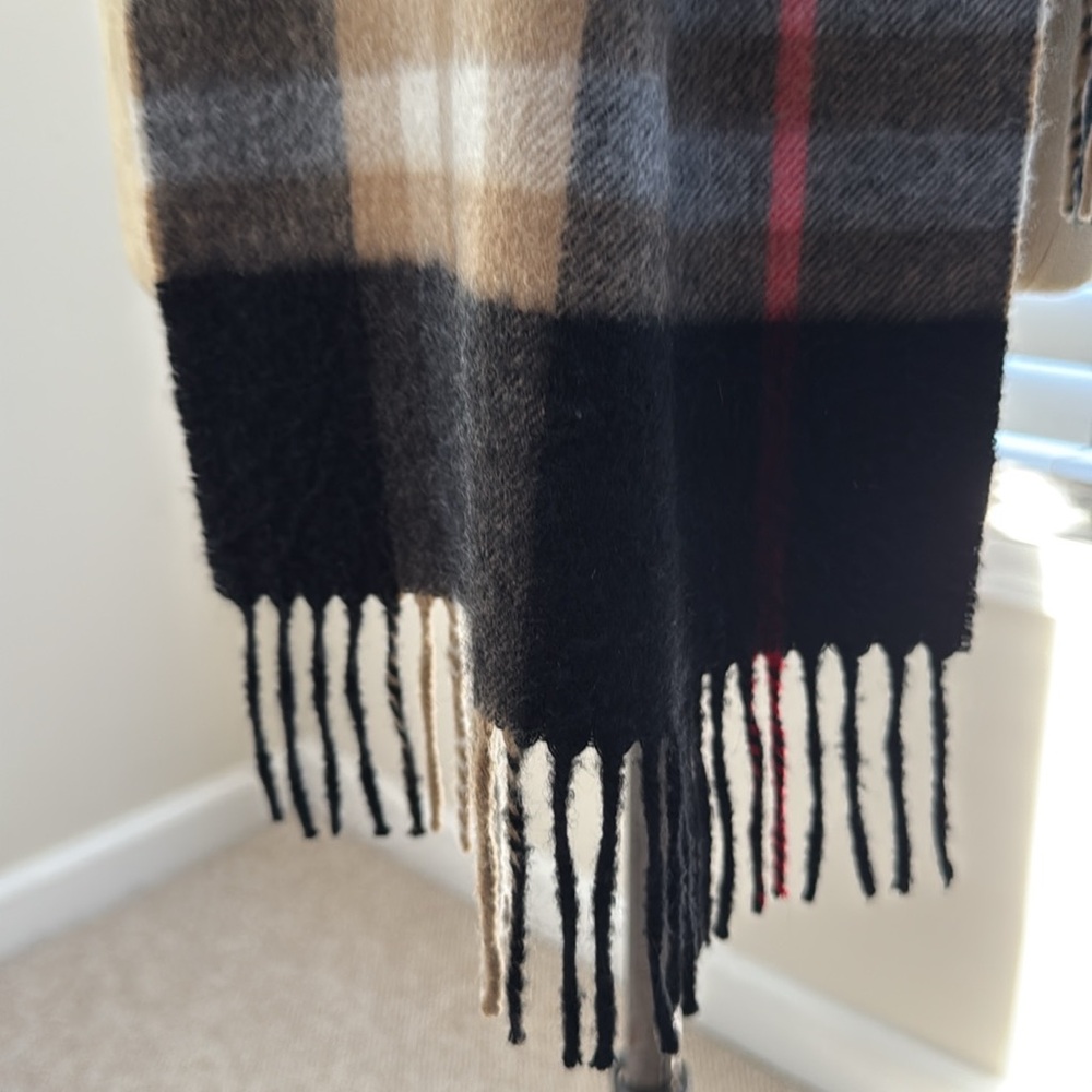 Burberry Classic Check Plaid 100% Cashmere Scarf Black White Beige 72" x 12.5" - Picture 4 of 5